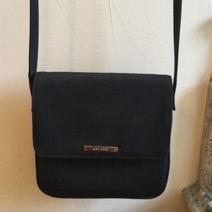 Nine West Shoulder/Crossbody Bag